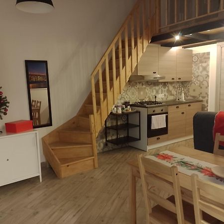 Готель La Casa Di Fofo' Неаполь Екстер'єр фото